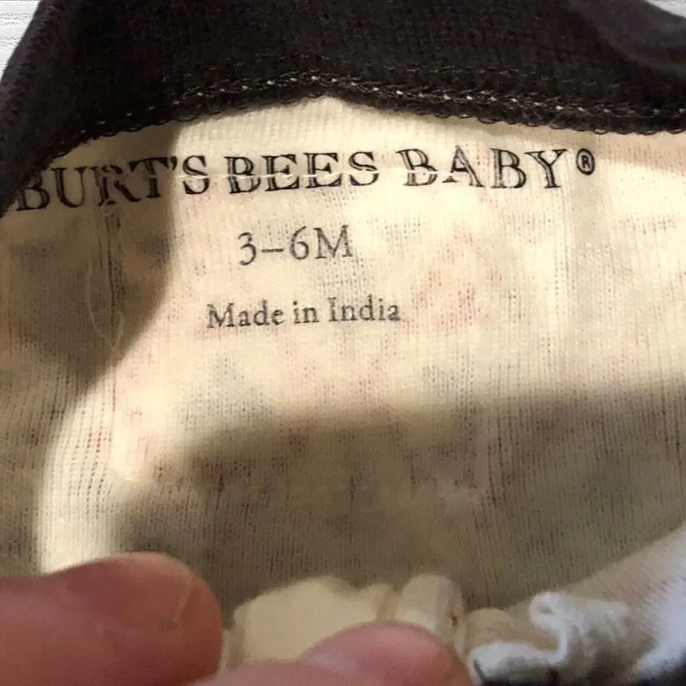 Burt’s Bees & The Honest Company Nortic Snowflake Sleepers 3/6M Winter Holiday